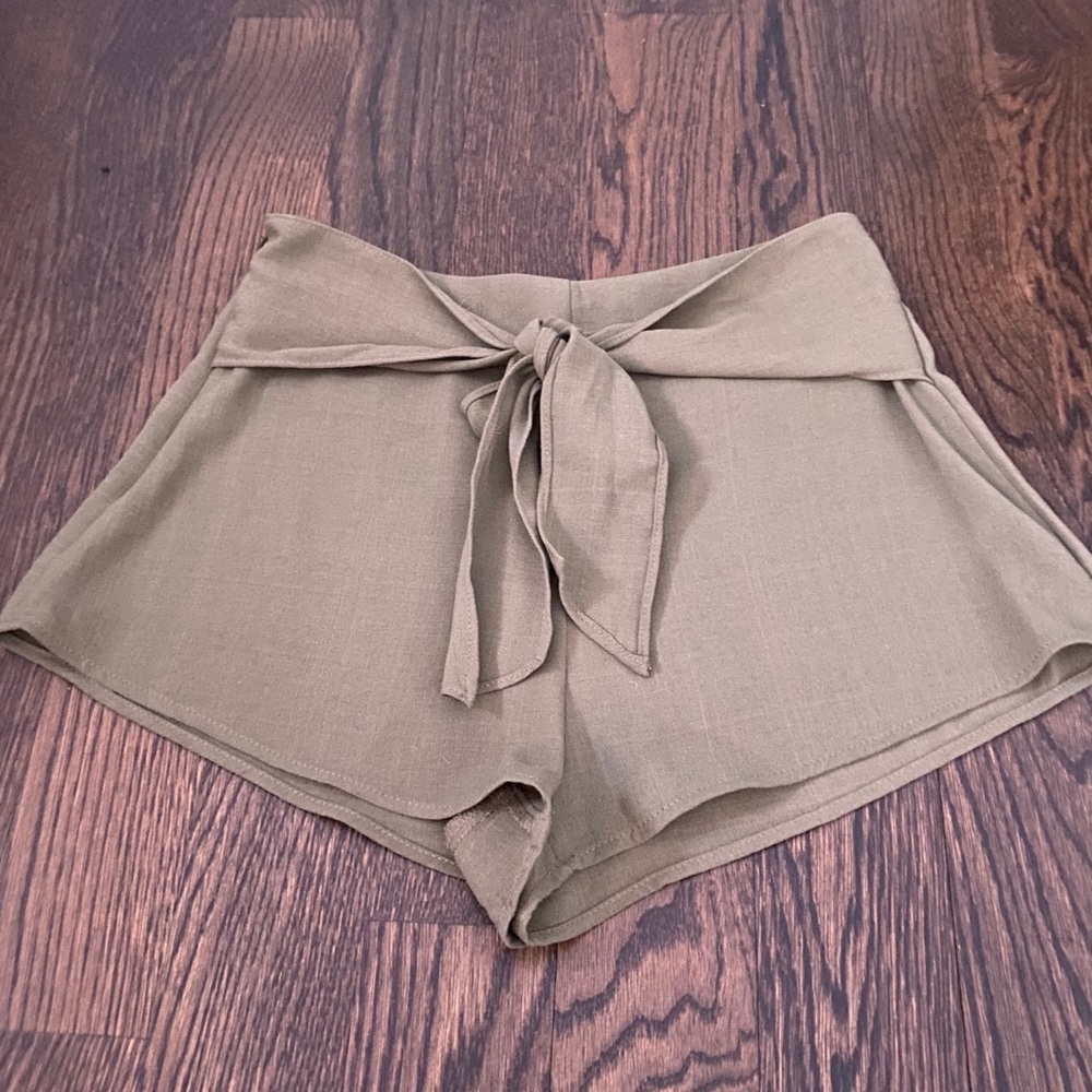 Grey, tie shorts